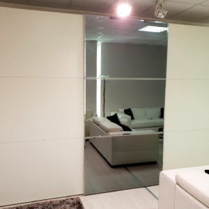 Mobili con vetrinetta per un soggiorno moderno - Sanna Mobili - Arredamento  in Sardegna